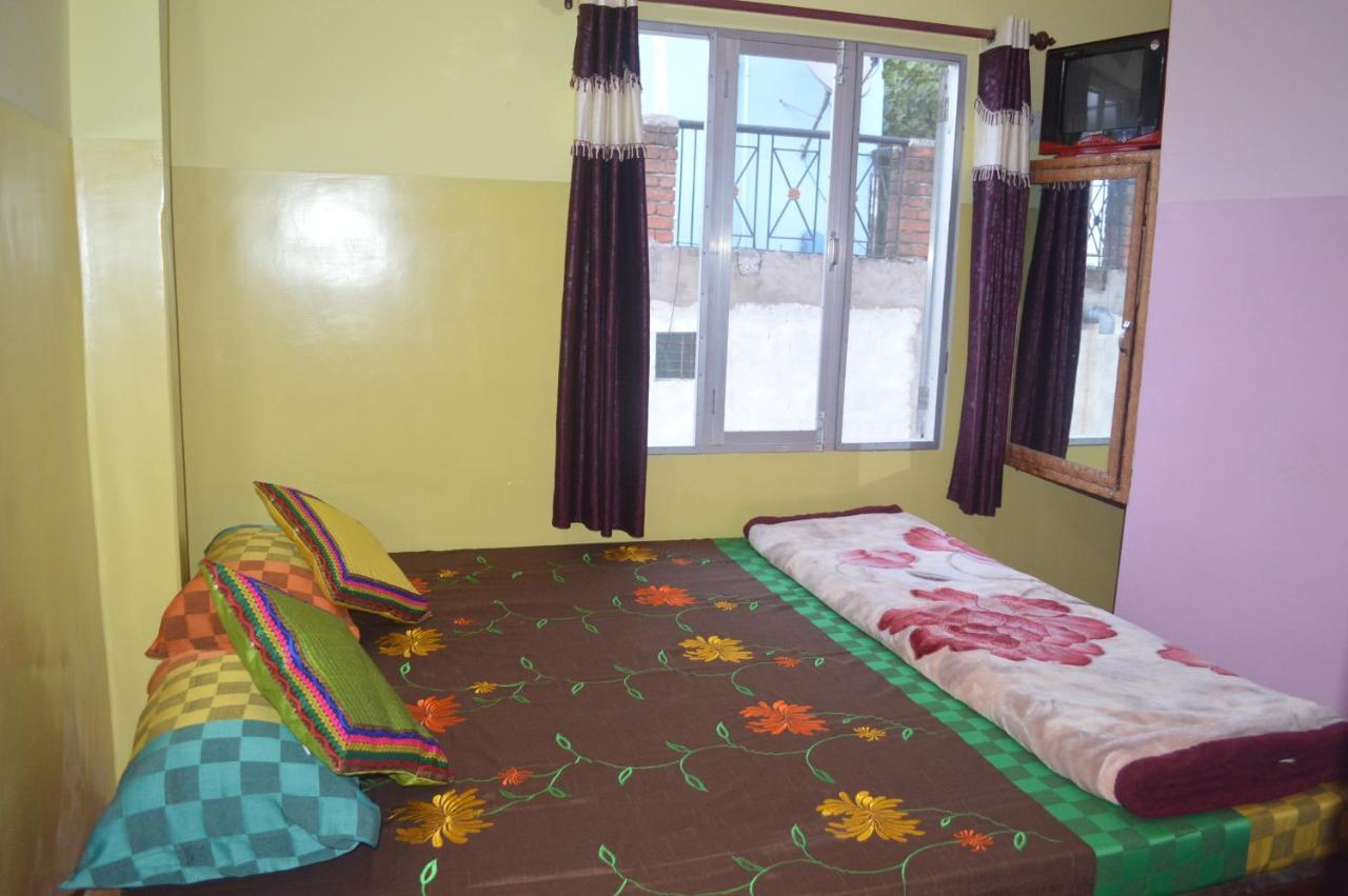 Azure Family Paying Guest House Varanasi Ngoại thất bức ảnh